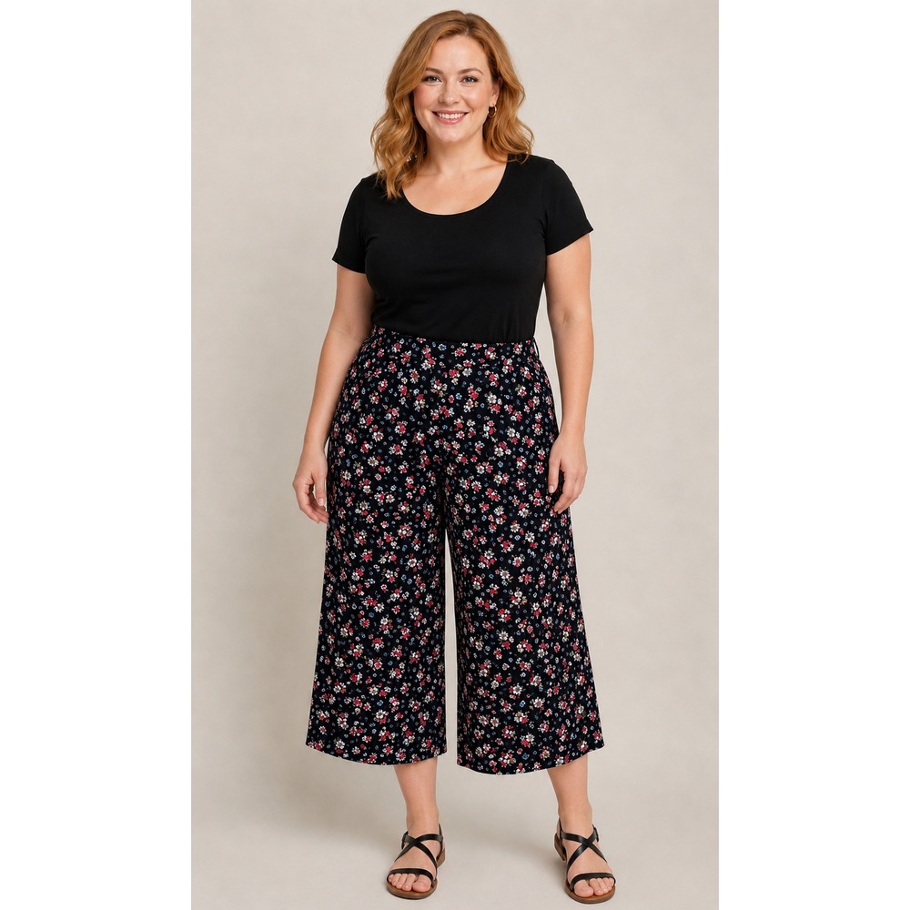 Torrid Wide‎ Leg Crop Pants Black Floral Print Womens 10-M/L